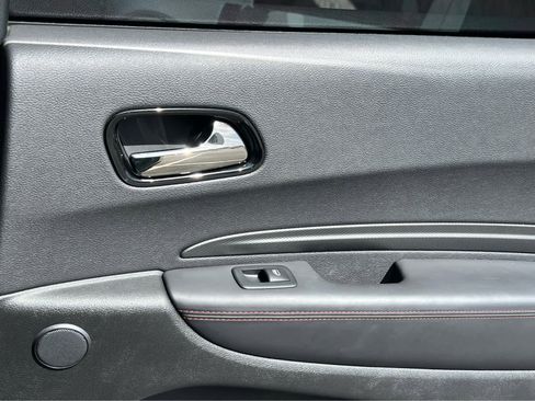 Used 2021 Dodge Durango R/T w/ Blacktop Package image 23