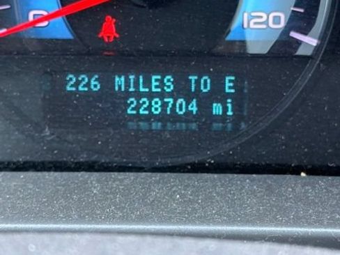 Used 2010 Ford Fusion S FWD image 9