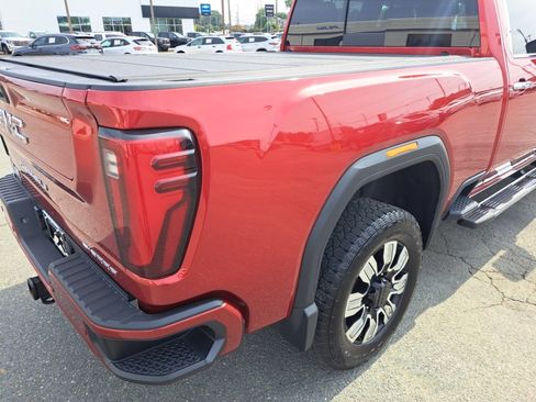 Used 2024 GMC Sierra 2500 Denali w/ Technology Package AWD/4WD image 19