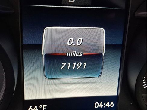 Used 2017 Mercedes-Benz C 300 4MATIC Sedan image 19