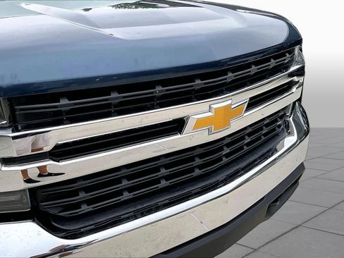 Used 2020 Chevrolet Silverado 1500 LT AWD/4WD image 33