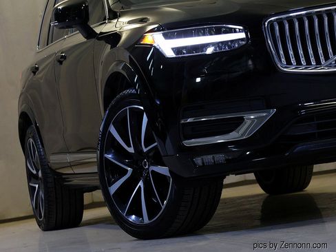 Used 2024 Volvo XC90 B6 Plus w/ Protection Package Premier image 4