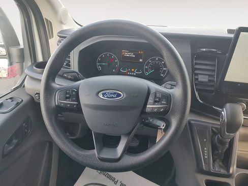 Used 2023 Ford Transit 350 XLT image 12