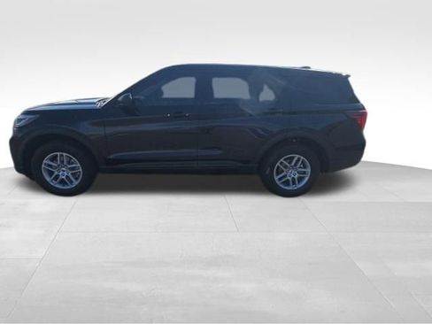 New 2026 Ford Explorer Active image 3
