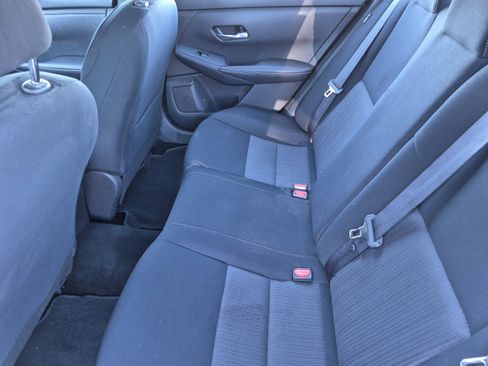 Used 2023 Nissan Sentra SV image 31