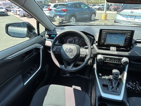Used 2020 Toyota RAV4 LE w/ All Weather Liner Package AWD/4WD image 26