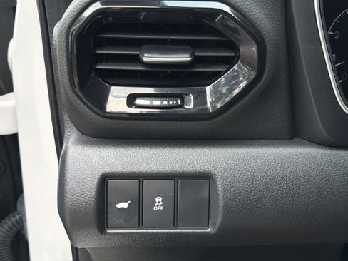 Used 2024 Honda Pilot EX-L image 17