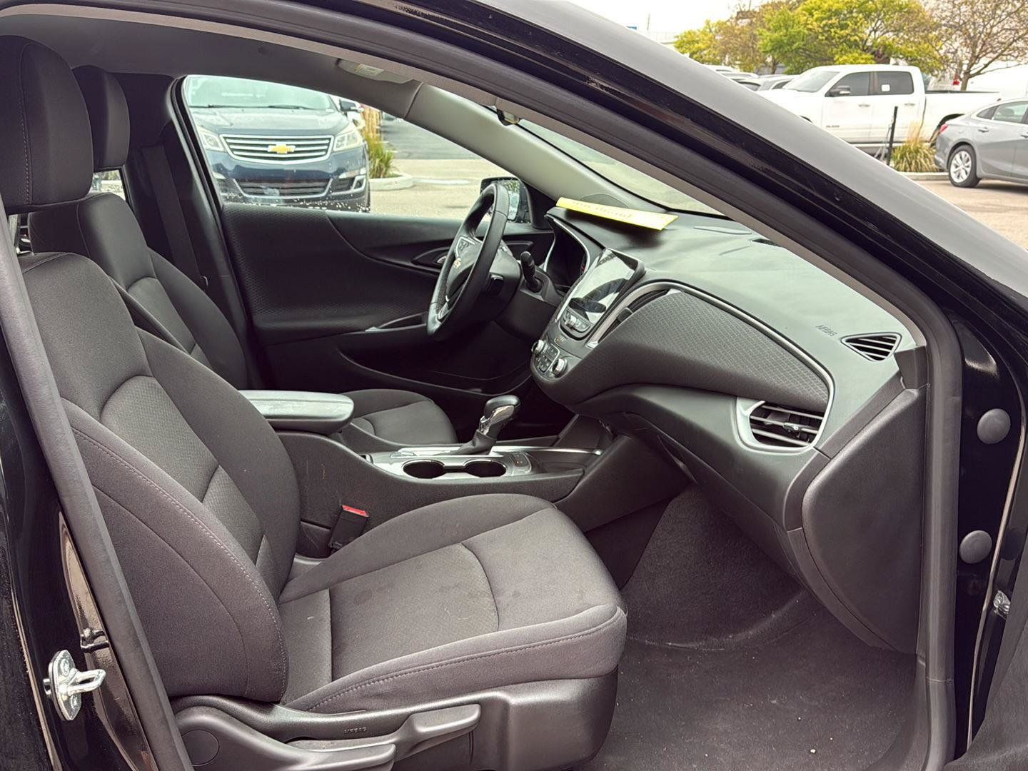 Used 2024 Chevrolet Malibu LT w/ Midnight Edition FWD image 12