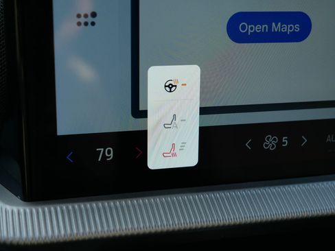 Used 2025 Ford Explorer ST-Line image 28