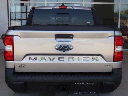 Used 2023 Ford Maverick Lariat w/ Lariat Luxury Package AWD/4WD image 7