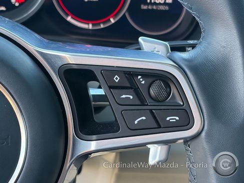 Used 2022 Porsche Cayenne S Platinum AWD/4WD image 16