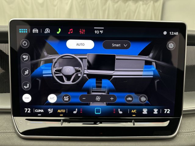 Certified 2026 Volkswagen Tiguan SE R-Line AWD/4WD image 18