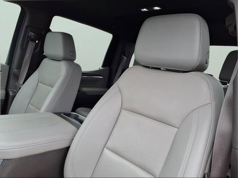 Used 2023 GMC Sierra 1500 SLT image 14