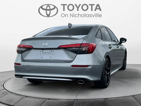 Used 2024 Honda Civic Sport image 6