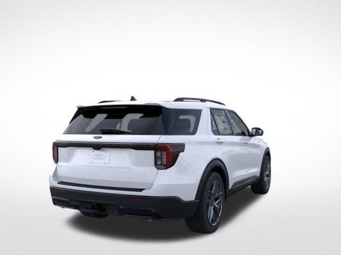 New 2026 Ford Explorer ST-Line w/ ST-Line Street Pack RWD image 10