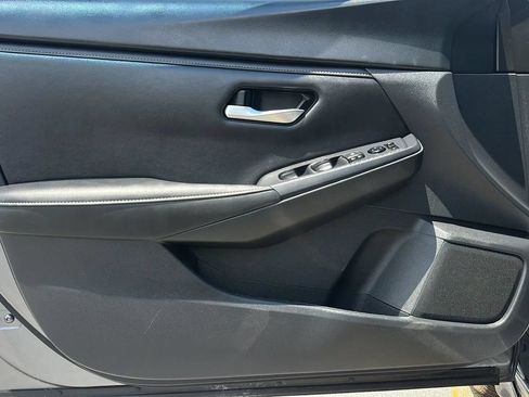 Used 2023 Nissan Sentra S FWD image 16