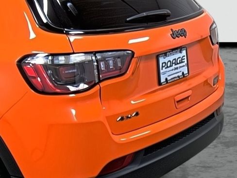 New 2026 Jeep Compass Latitude AWD/4WD image 10