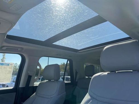 New 2025 Ford Expedition Max Active image 12