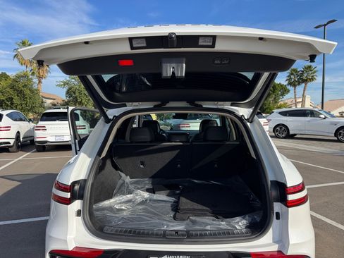 Used 2026 Genesis GV70 2.5T image 34