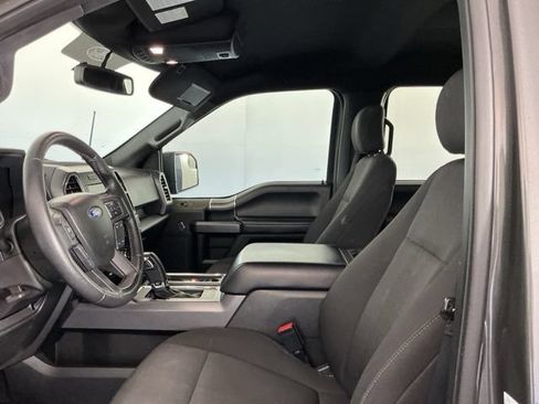 Used 2018 Ford F150 XLT w/ Equipment Group 302A Luxury AWD/4WD image 9