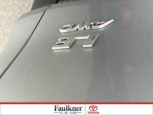 Used 2025 Toyota RAV4 LE AWD/4WD image 10