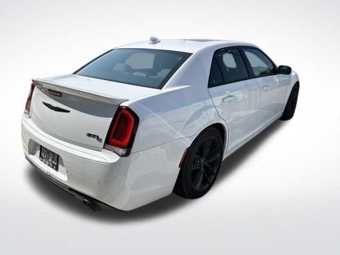 Used 2023 Chrysler 300 C RWD image 6