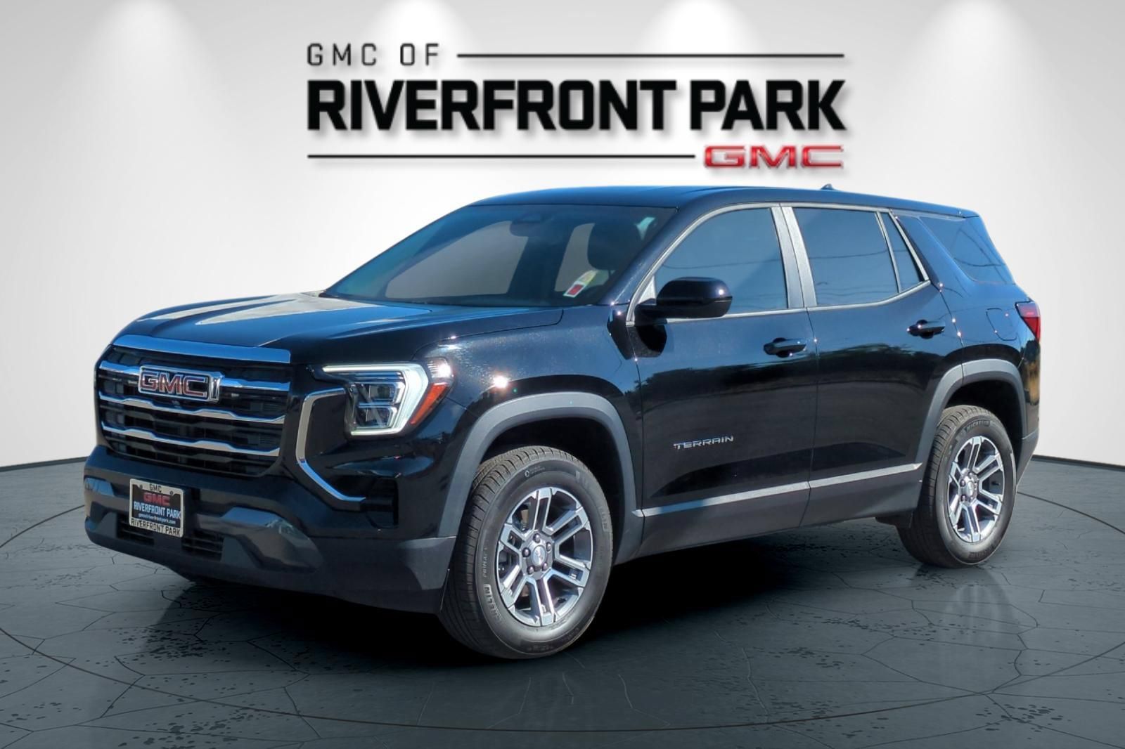 Used 2025 GMC Terrain Elevation AWD/4WD image 7