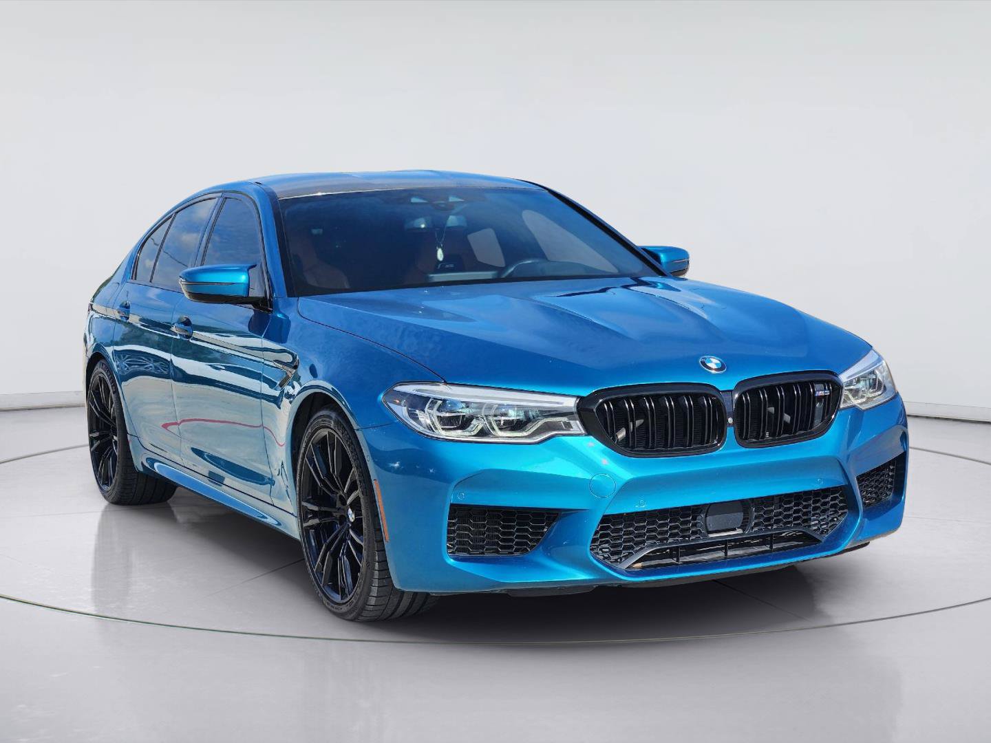 Used 2018 BMW M5 w/ Executive Package AWD/4WD image 3