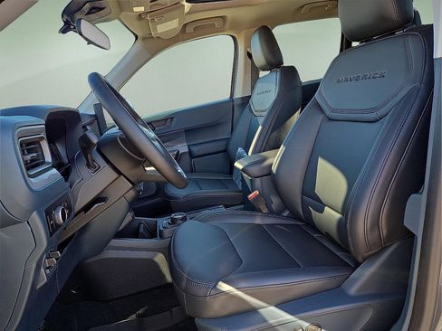 New 2026 Ford Maverick Lariat w/ Black Appearance Package AWD/4WD image 14