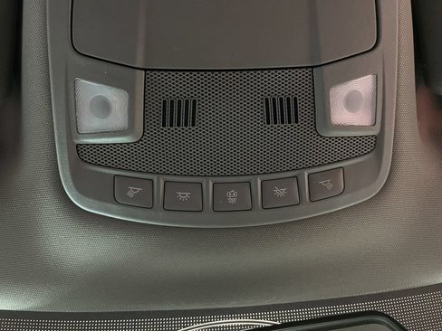 Used 2018 Ford F150 XLT AWD/4WD image 23