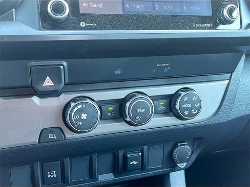 Used 2022 Toyota Tacoma SR image 15