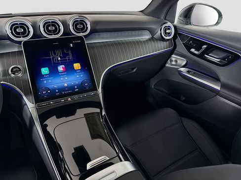 New 2026 Mercedes-Benz GLC 300 4MATIC image 25