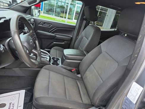 Used 2023 Chevrolet Colorado Trail Boss w/ Advanced Trailering Package AWD/4WD image 22