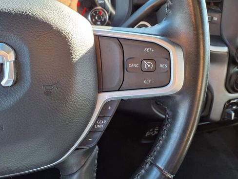 Used 2024 RAM 3500 Big Horn image 24