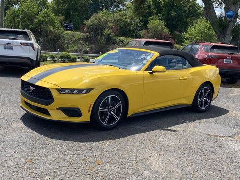 Used 2024 Ford Mustang Premium RWD image 3
