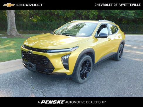 Certified 2024 Chevrolet Trax ACTIV w/ Sunroof Package FWD image 1