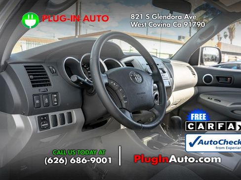 Used 2008 Toyota Tacoma PreRunner image 5