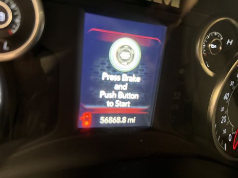 Used 2023 RAM 1500 Big Horn AWD/4WD image 5