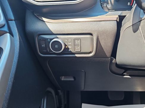 Used 2022 Ford Explorer Limited w/ Equipment Group 301A image 31