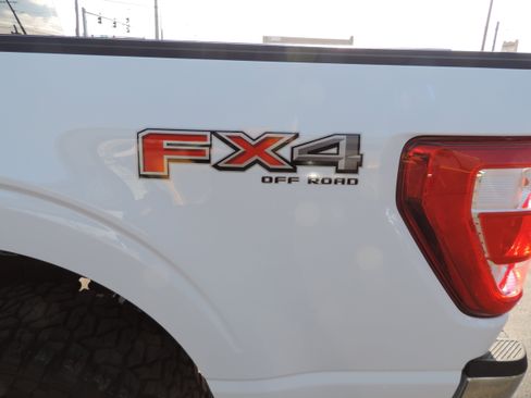 Used 2022 Ford F150 XL w/ FX4 Off-Road Package image 22
