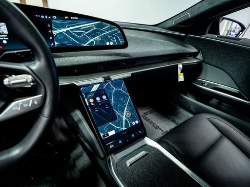 Used 2024 Lucid Air Pure image 41