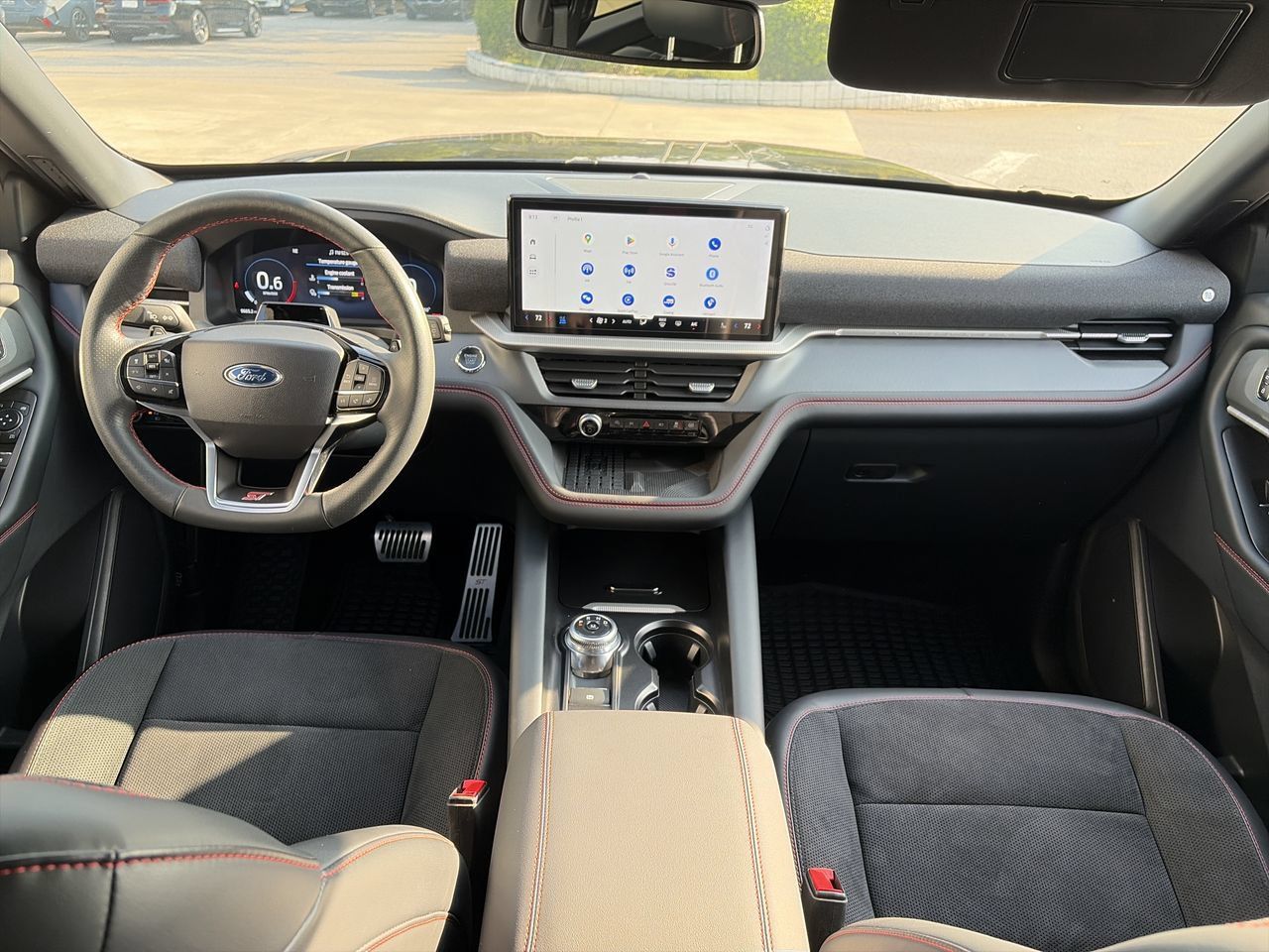 Used 2025 Ford Explorer ST AWD/4WD image 27