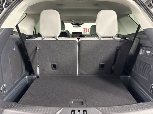 New 2025 Ford Explorer Active w/ Active Comfort Package image 28