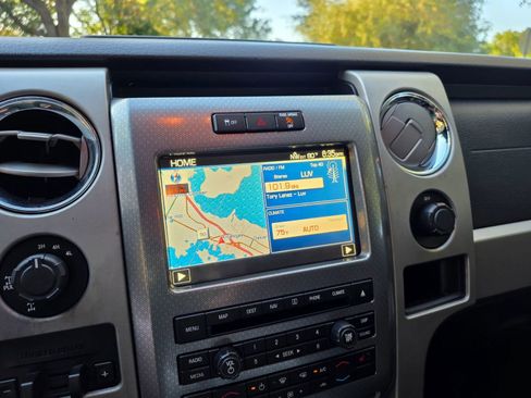 Used 2011 Ford F150 Raptor w/ Raptor Luxury Pkg image 31