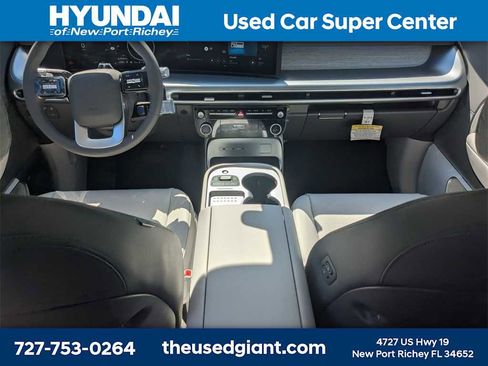 New 2026 Hyundai Ioniq 9 Limited image 16