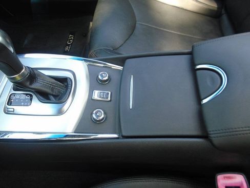 Used 2013 INFINITI G37 Convertible w/ Premium Pkg RWD image 14