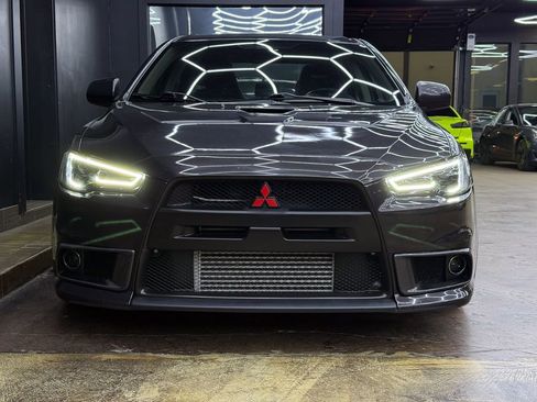 Used 2010 Mitsubishi Lancer Evolution GSR AWD/4WD image 2
