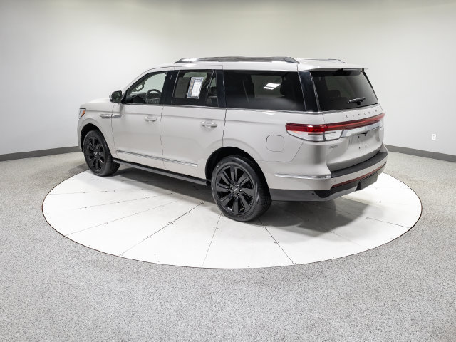 Used 2022 Lincoln Navigator Reserve AWD/4WD image 34