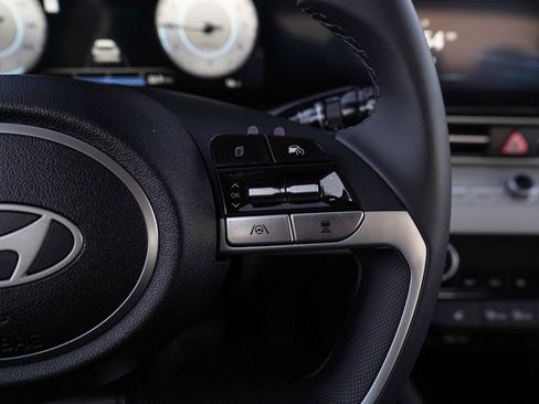 New 2026 Hyundai Elantra Limited image 20