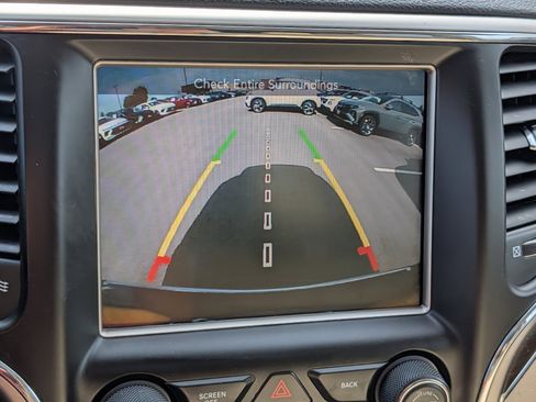 Used 2016 Jeep Grand Cherokee Limited AWD/4WD image 60